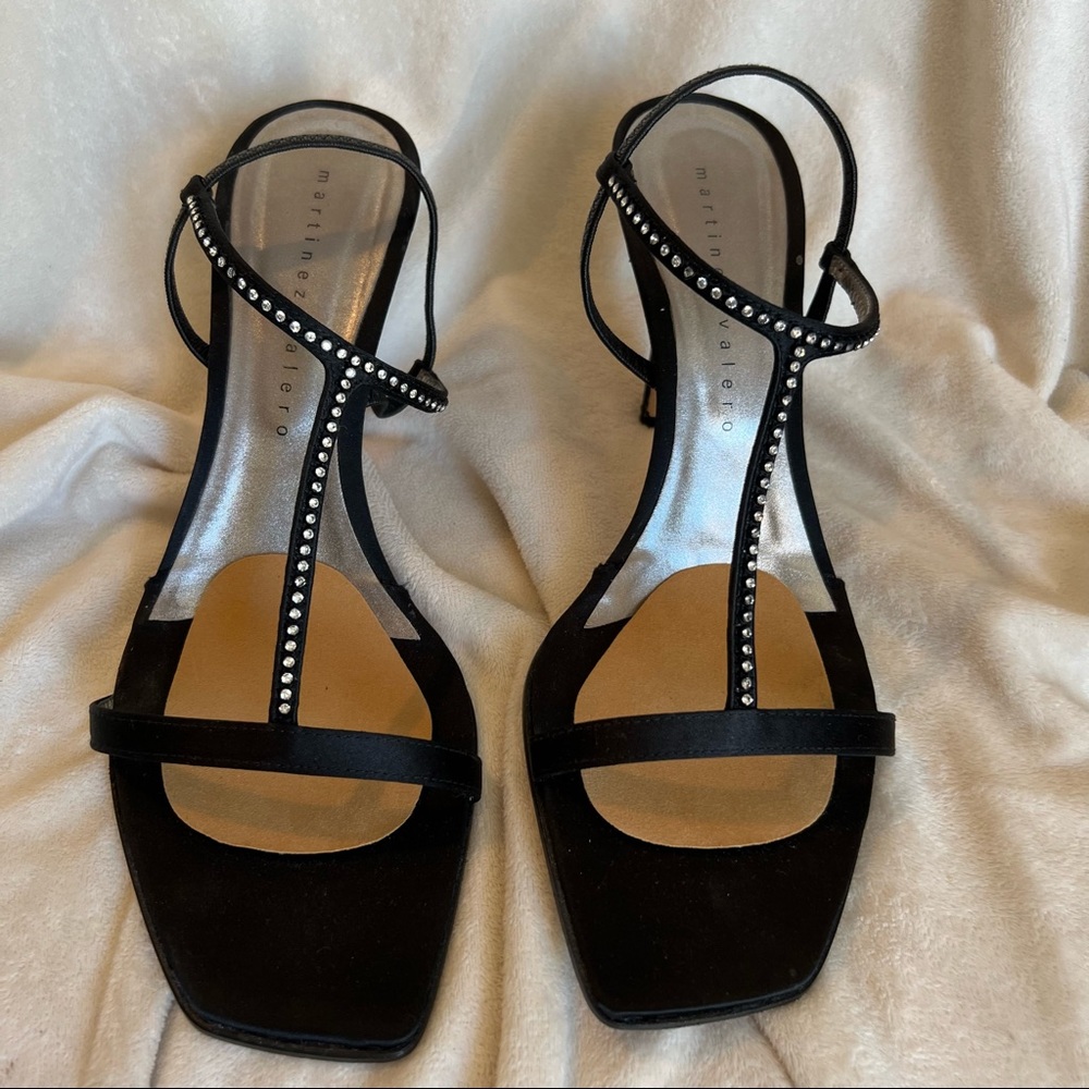 Martinez Valero Black Strappy Heels with Diamond Accents EUC Size 10